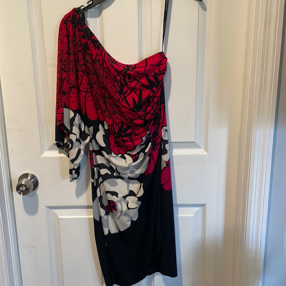 Bison Bisou size 4 one shoulder dress